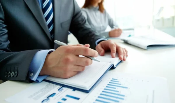 Transform Your Sales with an Effective Remote Sales Team